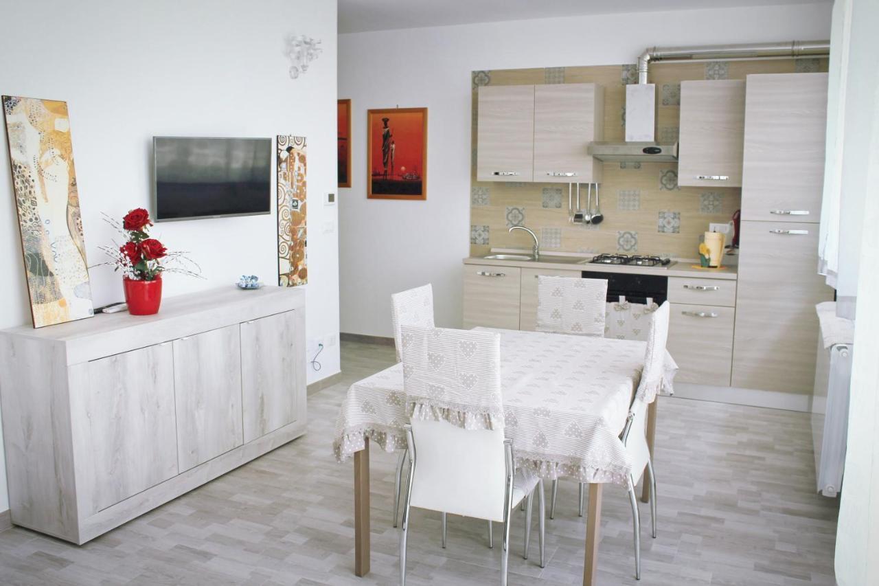 Sweet Harmony Apartment Лече Екстериор снимка